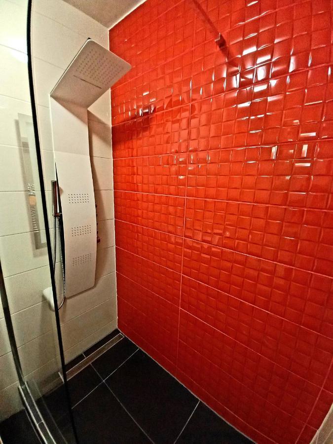 Buckingham Palace Apartman, Debrecín Exteriér fotografie
